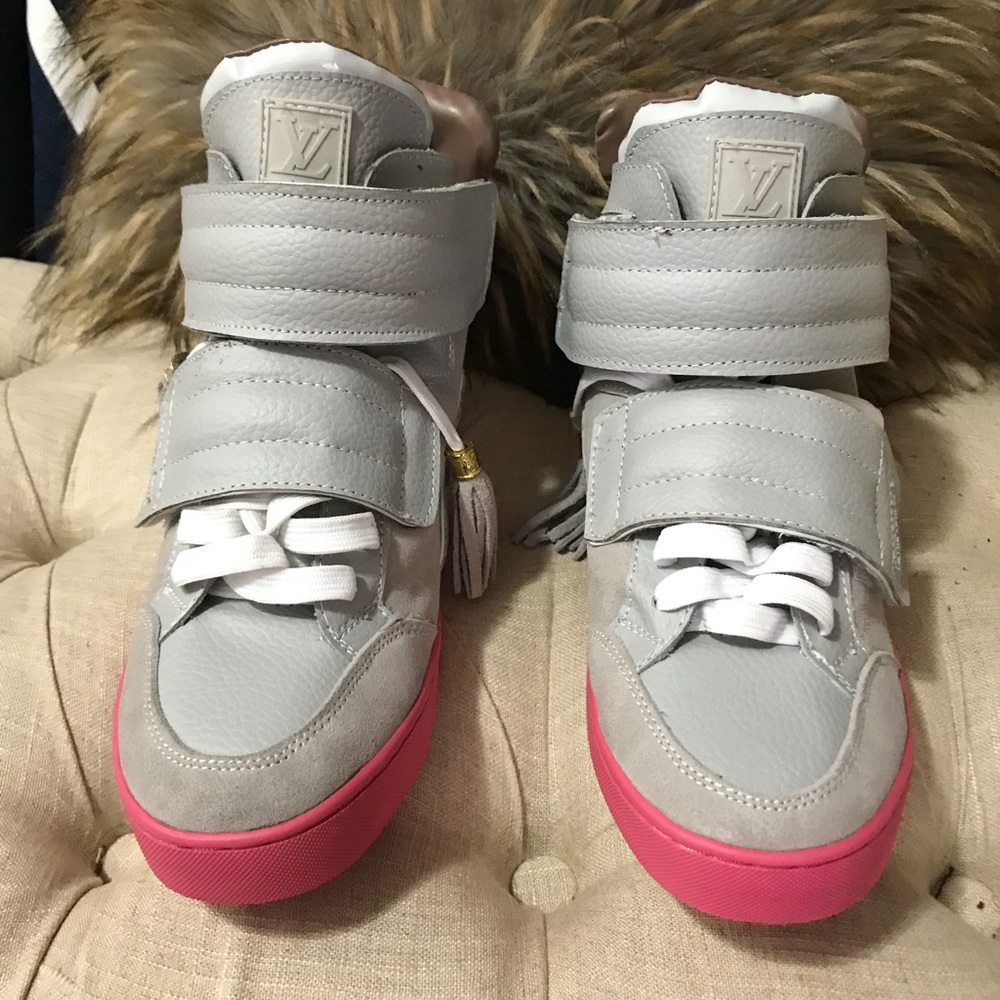 Brand new Louis Vuitton sneakers(Yeezy Gasper) Men - Picture 2 of 3